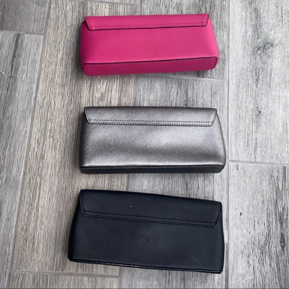 ๐๐ค KATE SPADE clutch metallic silver. EUC ๐ค๐ - Picture 2 of 16